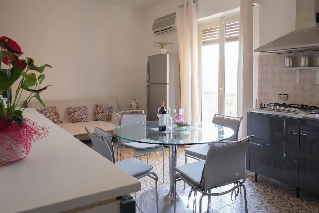 Apartament Dolce Sicily A 2Km Dal Centro Palermo Zewnętrze zdjęcie